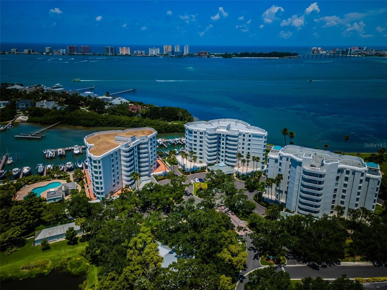 Property Photo:  1 Seaside Lane 302  FL 33756 