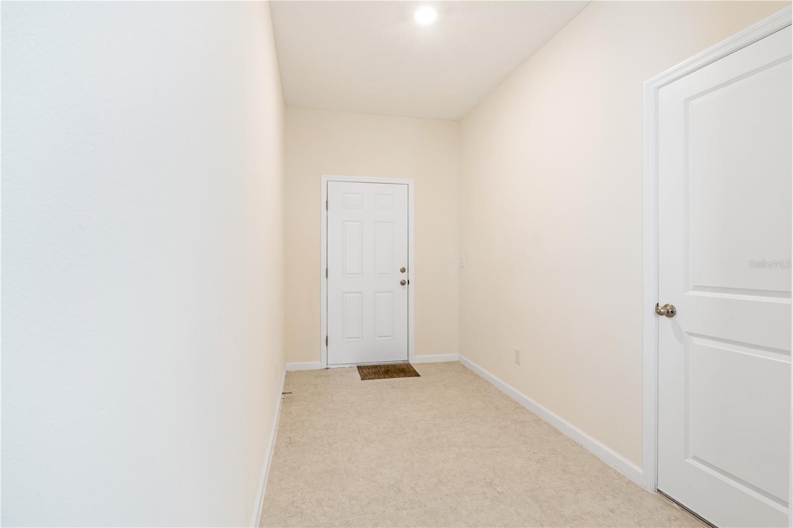 Property Photo: 2241 Litchfield Loop FL 32720