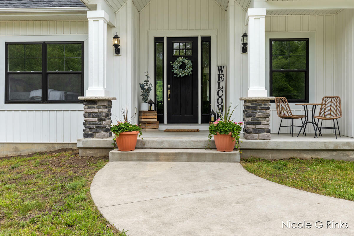 Property Photo: 9860 Button Road MI 48809