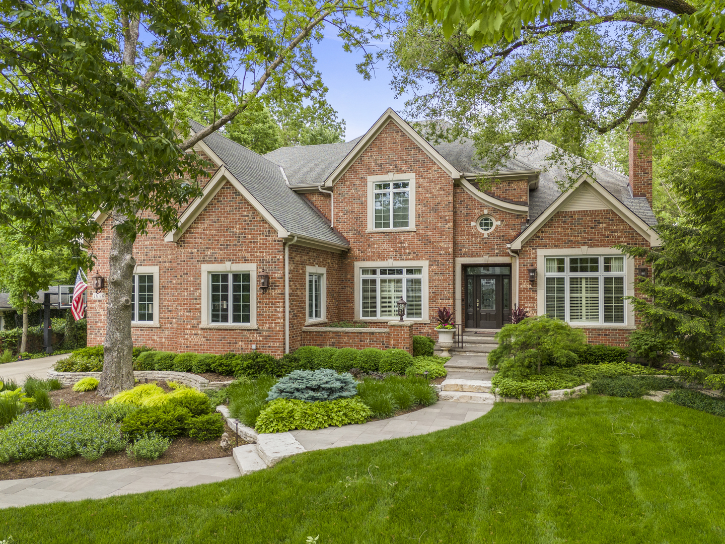 Property Photo:  1046 Sylvan Circle  IL 60540 
