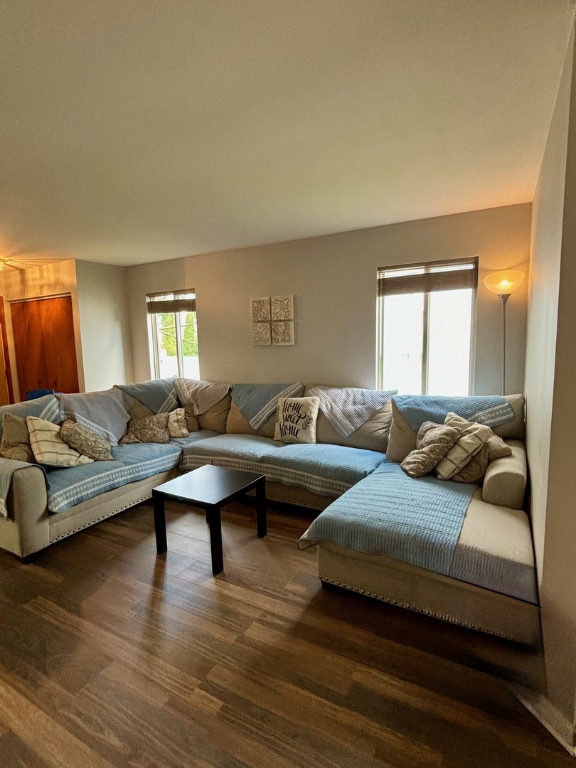 Property Photo: 14155 S Hemingway Circle IL 60544