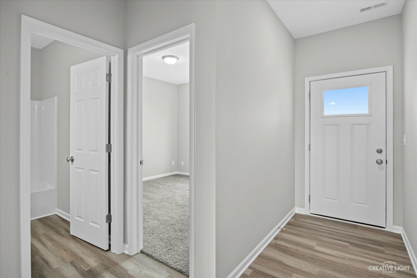 Property Photo: 514 S Preston Street IL 60112