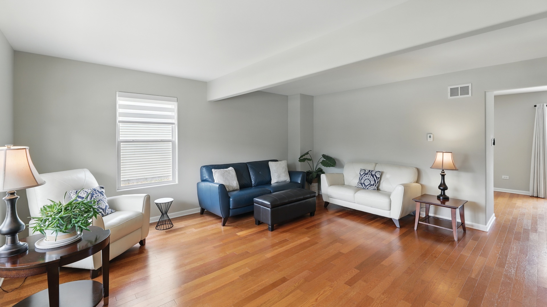 Property Photo: 5321 Meadowbrook Street IL 60586