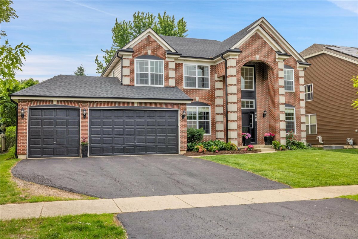 Property Photo: 245 Liszka Lane IL 60543