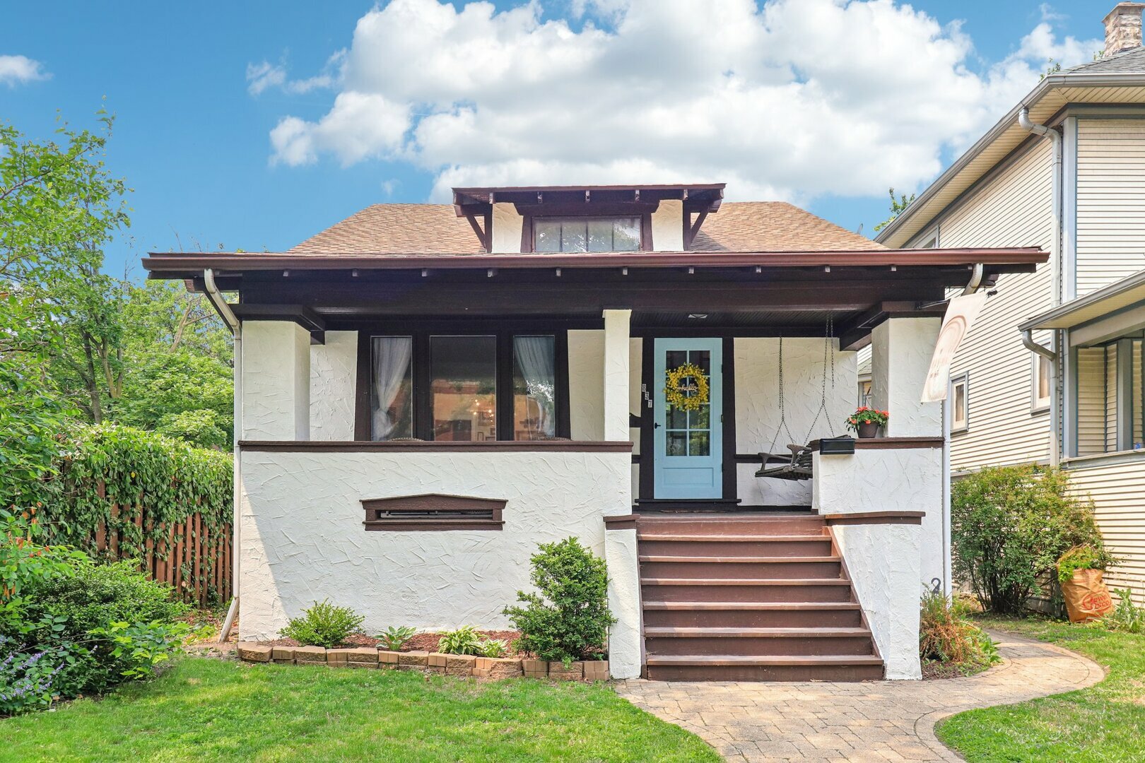 Property Photo:  837 Wesley Avenue  IL 60304 