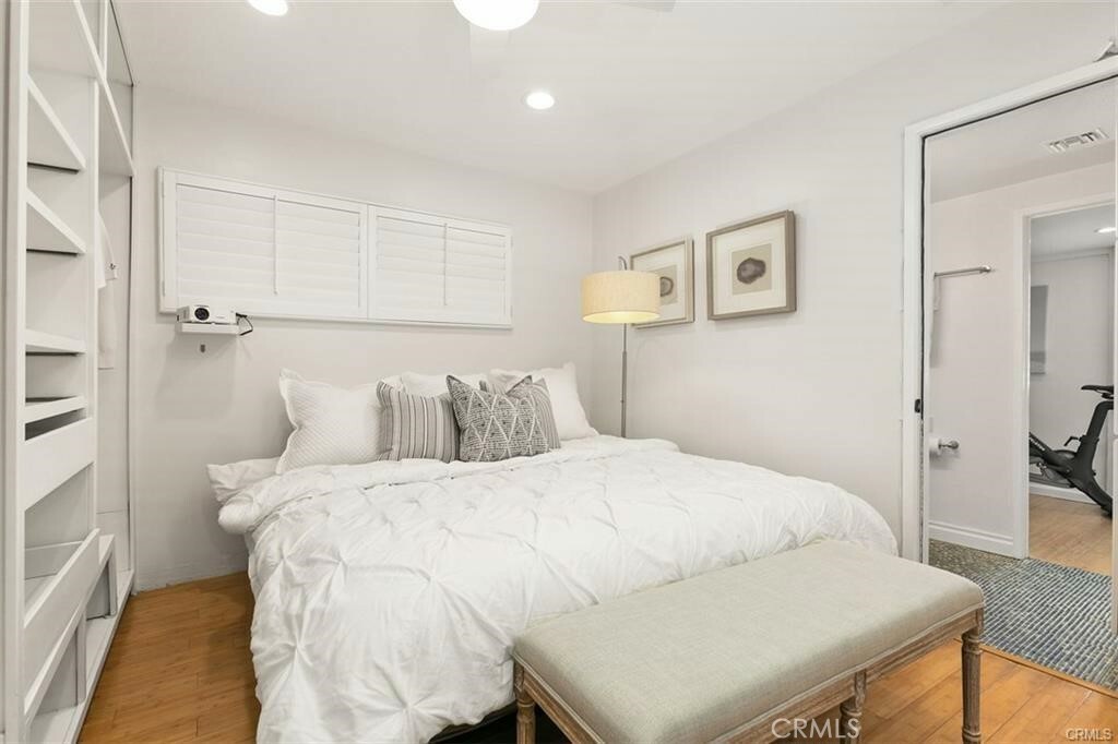 Property Photo: 654 8th Street CA 90254