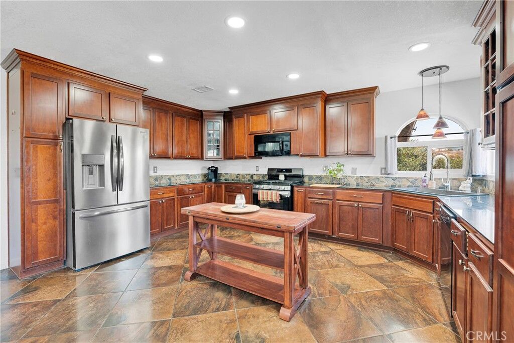 Property Photo:  16597 Odell Avenue  CA 92394 