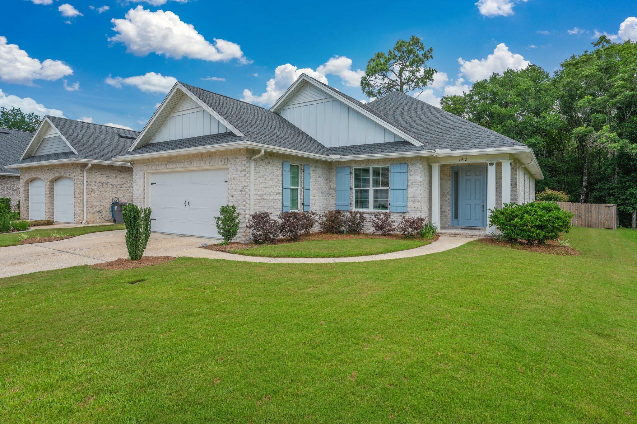 Property Photo: 160 Raiders Trail FL 32580