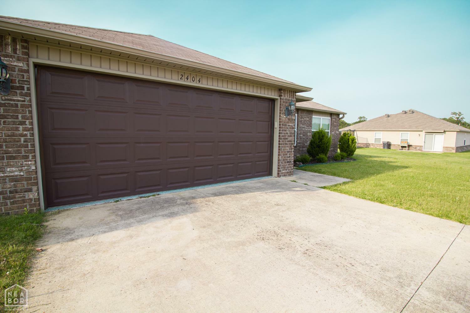 Property Photo: 2404 Judes Court AR 72404
