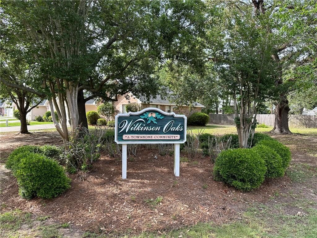 Property Photo:  2613 Rebecca Lane  LA 70448 