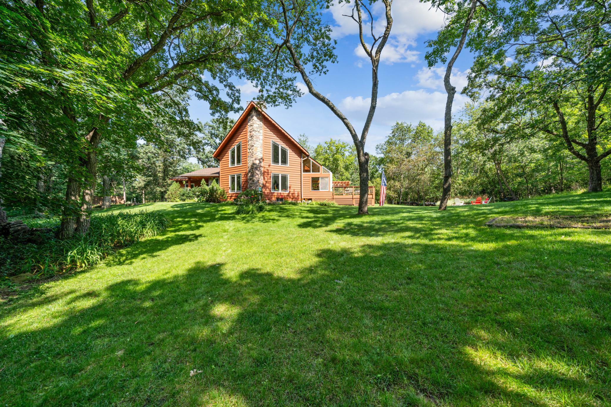 552 Omaha Road  Troy Twp WI 54016 photo