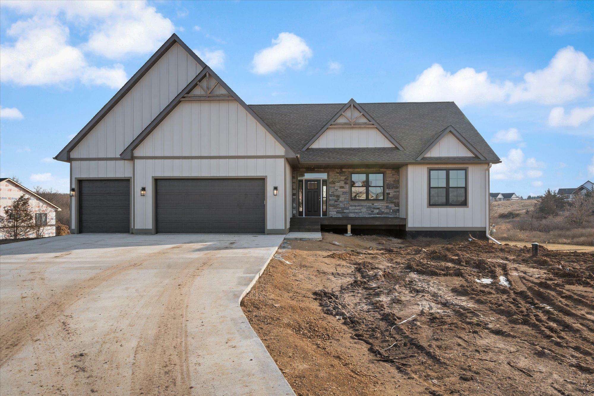 296 Valley Estates Court  Hudson WI 54016 photo