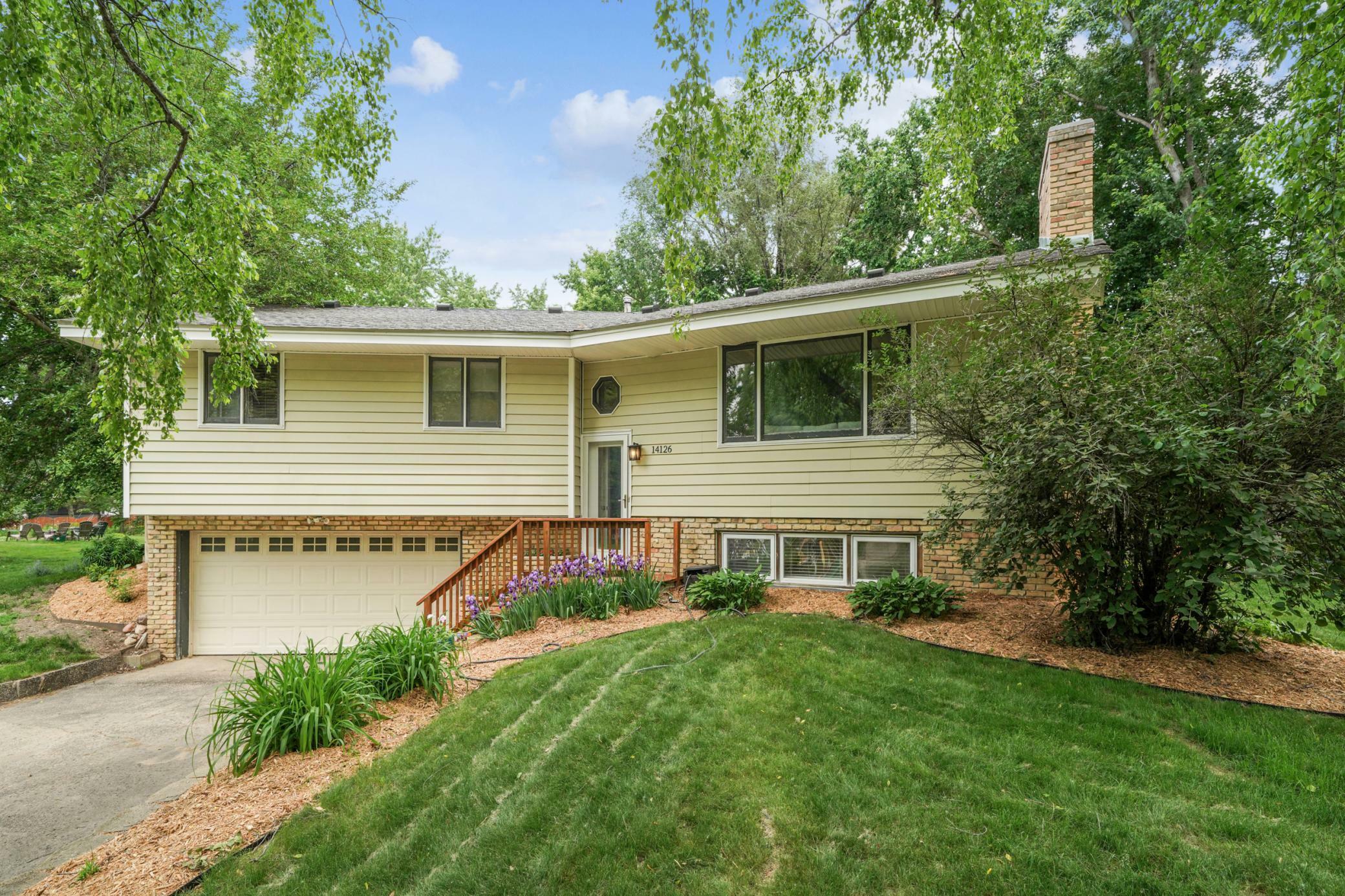 14126 Glenridge Road  Minnetonka MN 55345 photo