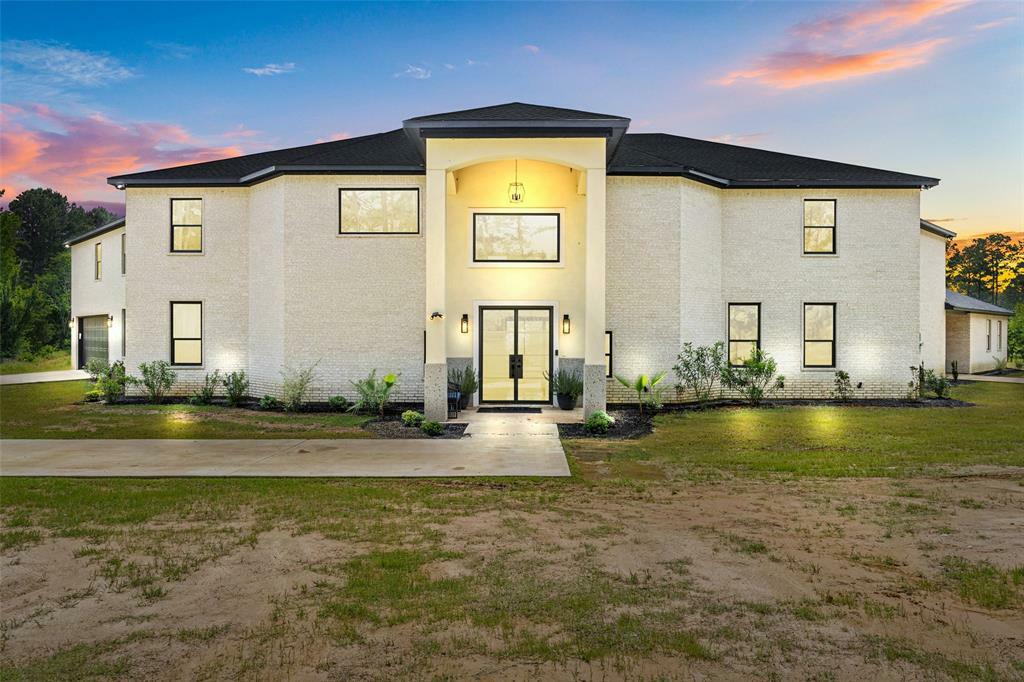 Property Photo:  8383 N Fm 2208  TX 75605 