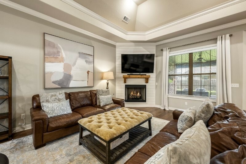 Property Photo: 3002 SW Hazelnut Avenue AR 72713