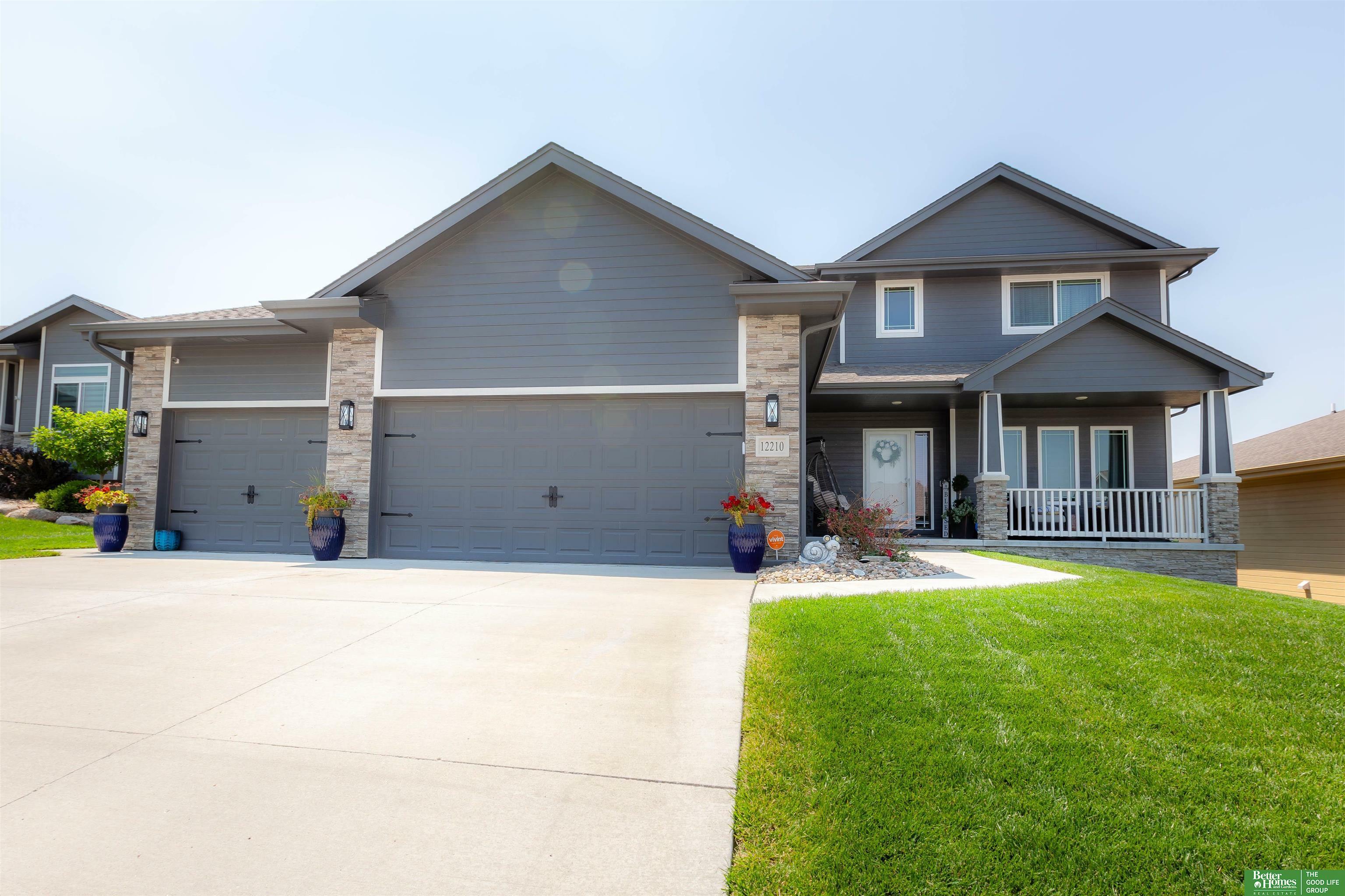 Property Photo: 12210 Quail Drive NE 68123