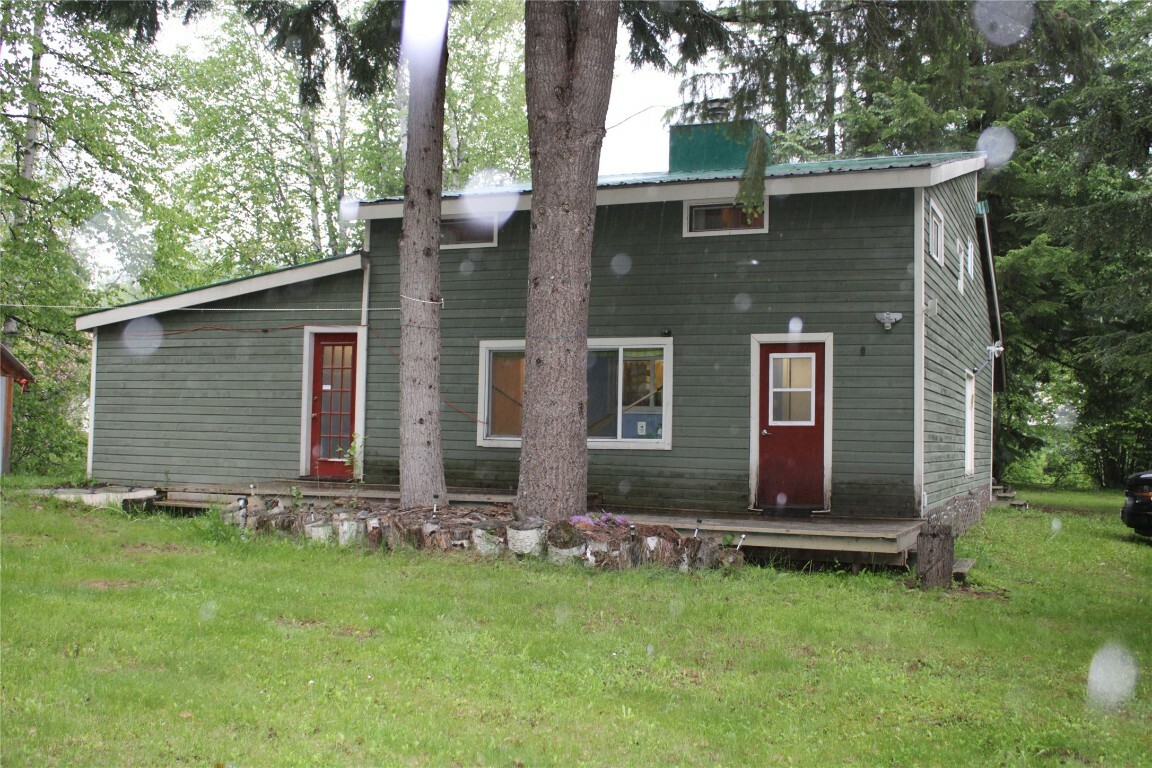 1281 Hoskins Road  Seymour Arm BC V0E 2V2 photo