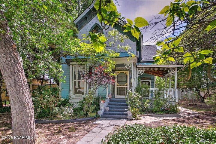 113 N Pleasant Street  Prescott AZ 86301 photo