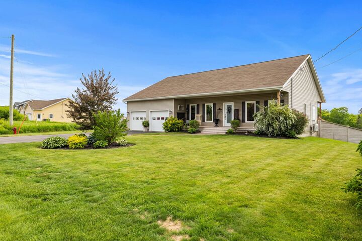 Property Photo: 30 Sunset Drive PE C0B 1M0