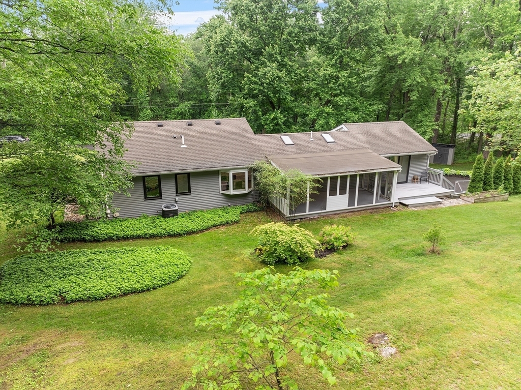 Property Photo: 9 Warren Ave MA 01451