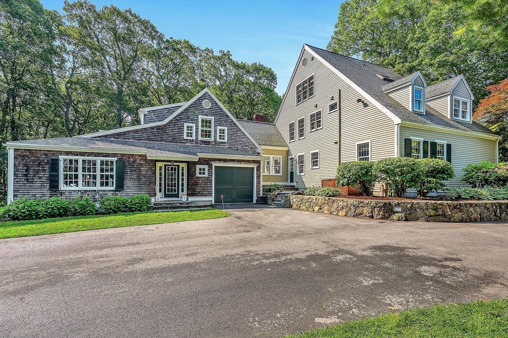 Property Photo: 5 Presbrey Pl MA 01760