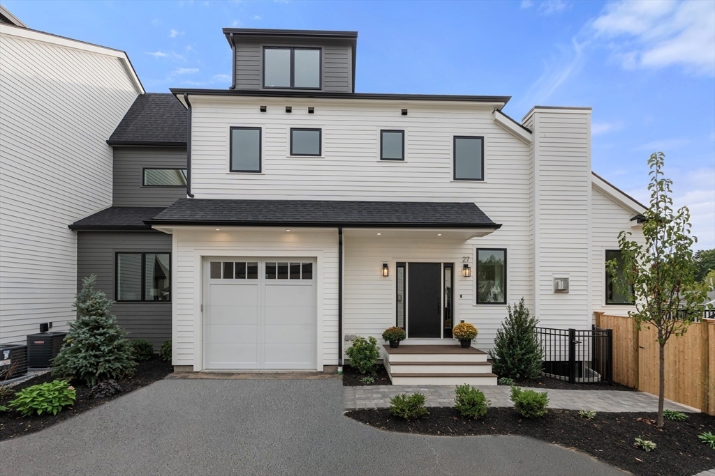 Property Photo: 27 Johnson Place 27 MA 02466