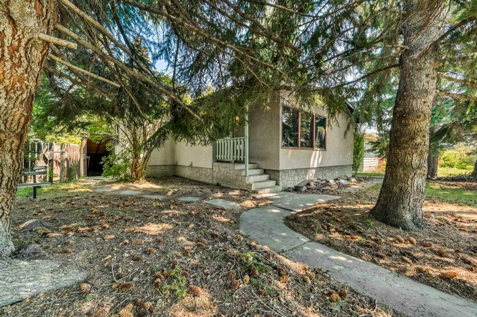 Photo de la propriété: 712 40 Avenue NW AB T2K 0E6