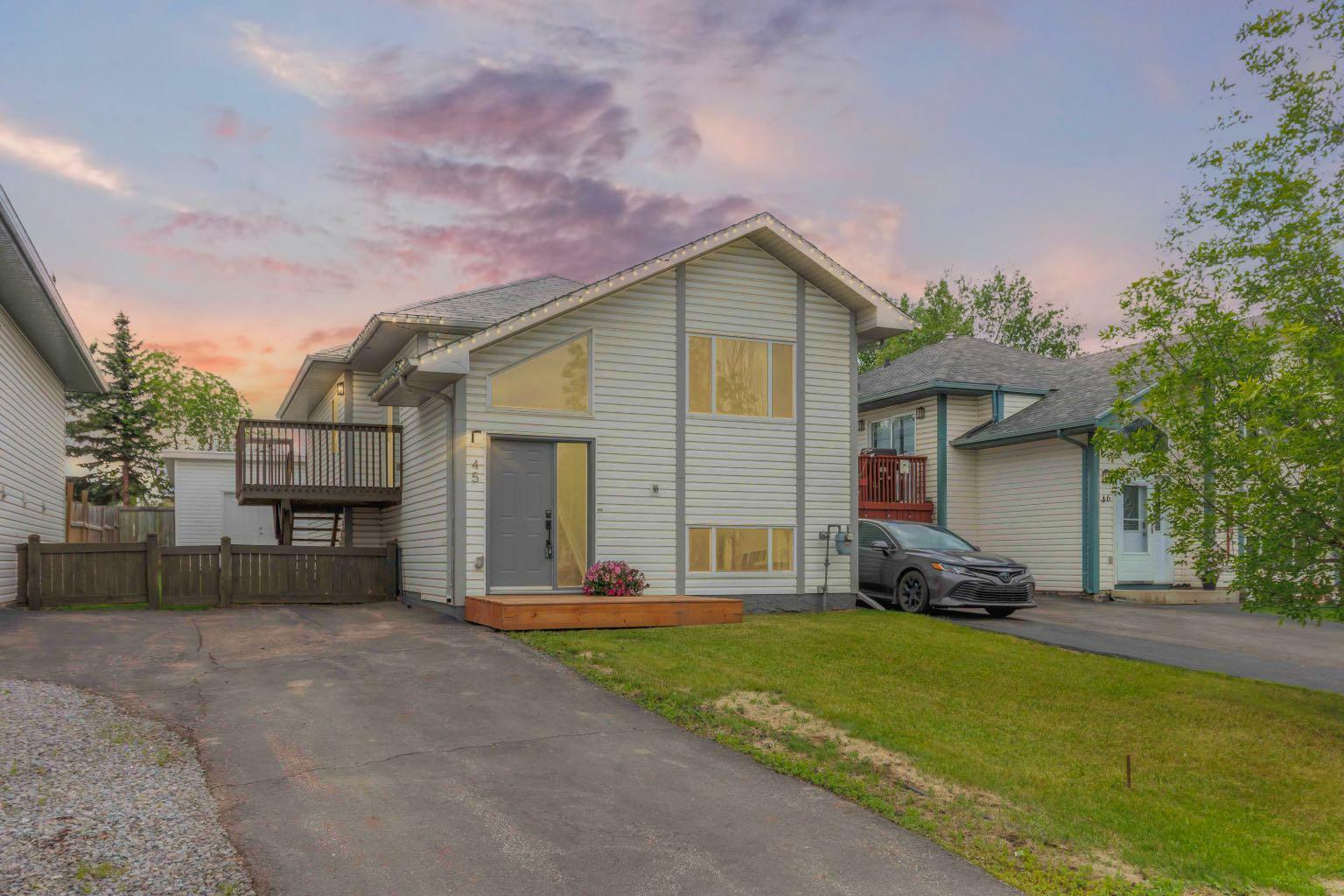 101 Paish Place 45  Fort McMurray AB T9K 0A1 photo