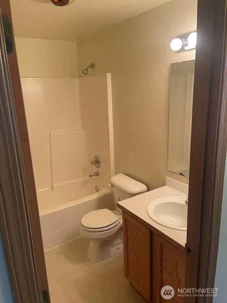 Property Photo: 10628 57th Drive NE WA 98270