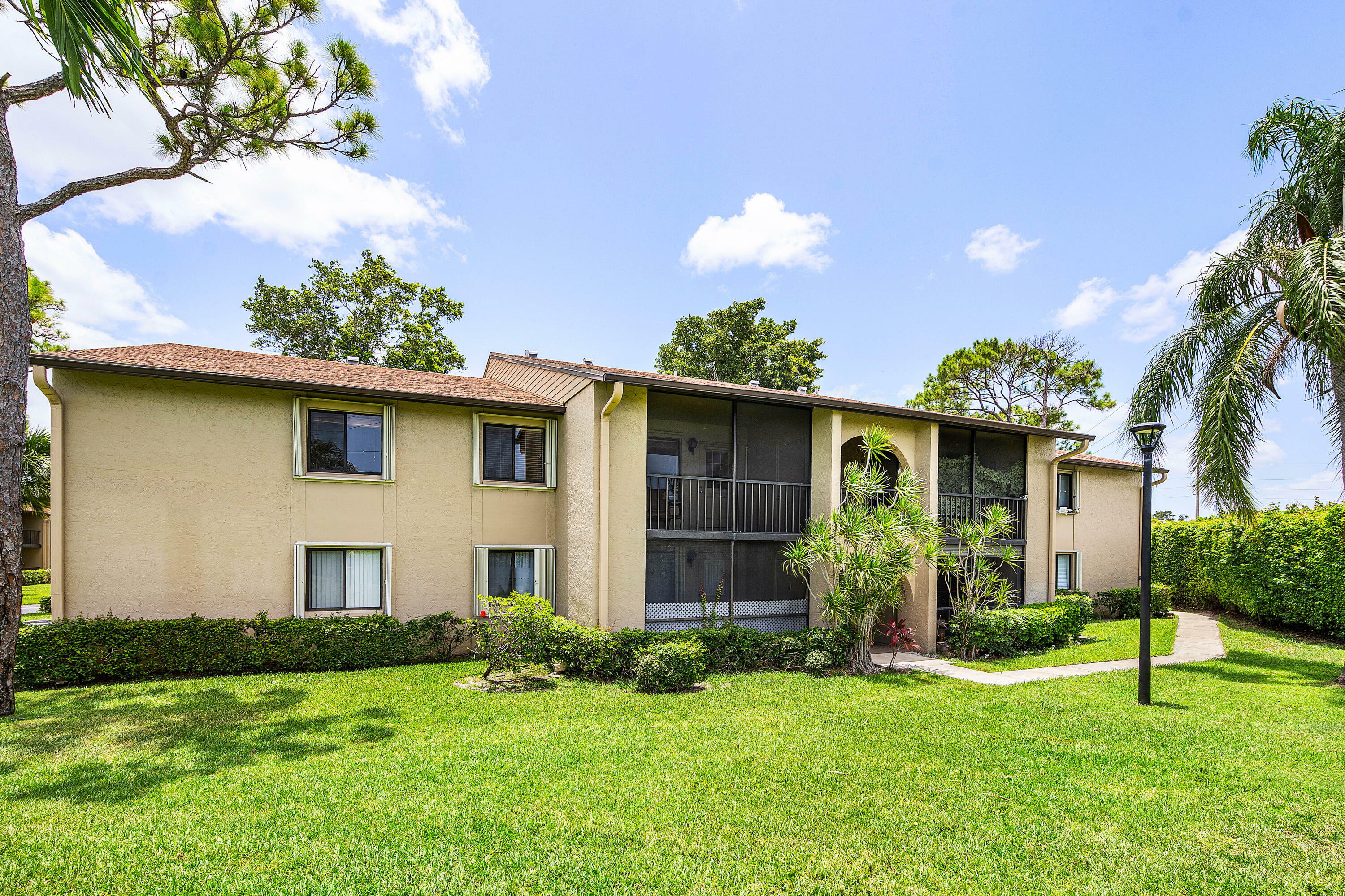 Property Photo: 521 Shady Pine Way C2 FL 33415