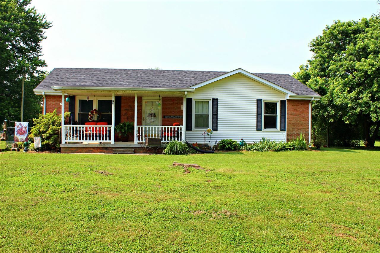 Property Photo: 77 Oliver Street KY 42164