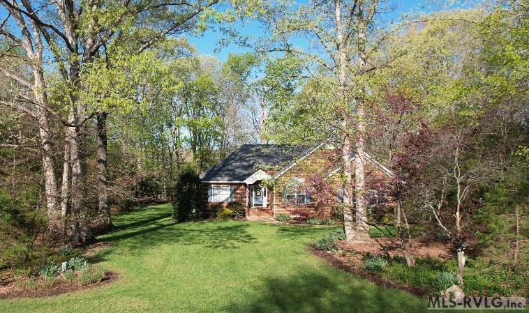 Property Photo: 3131 Shadow Creek Dr VA 23139