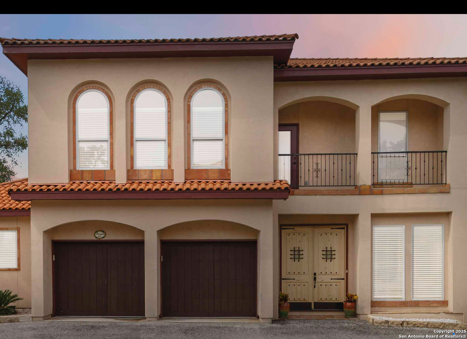 Property Photo: 23510 Canyon Golf Rd 101 TX 78258