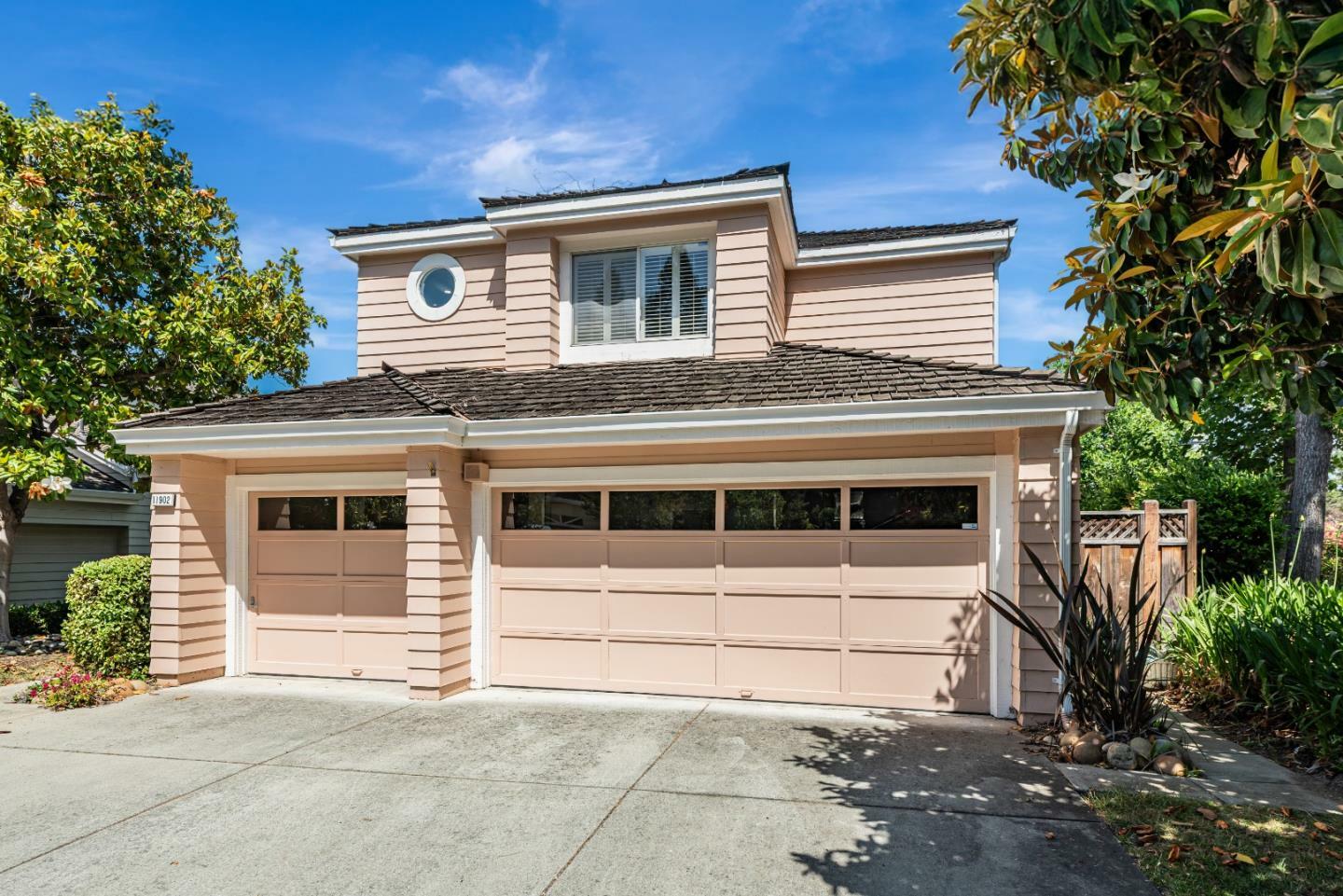 Property Photo: 11902 Shasta Spring Court CA 95014