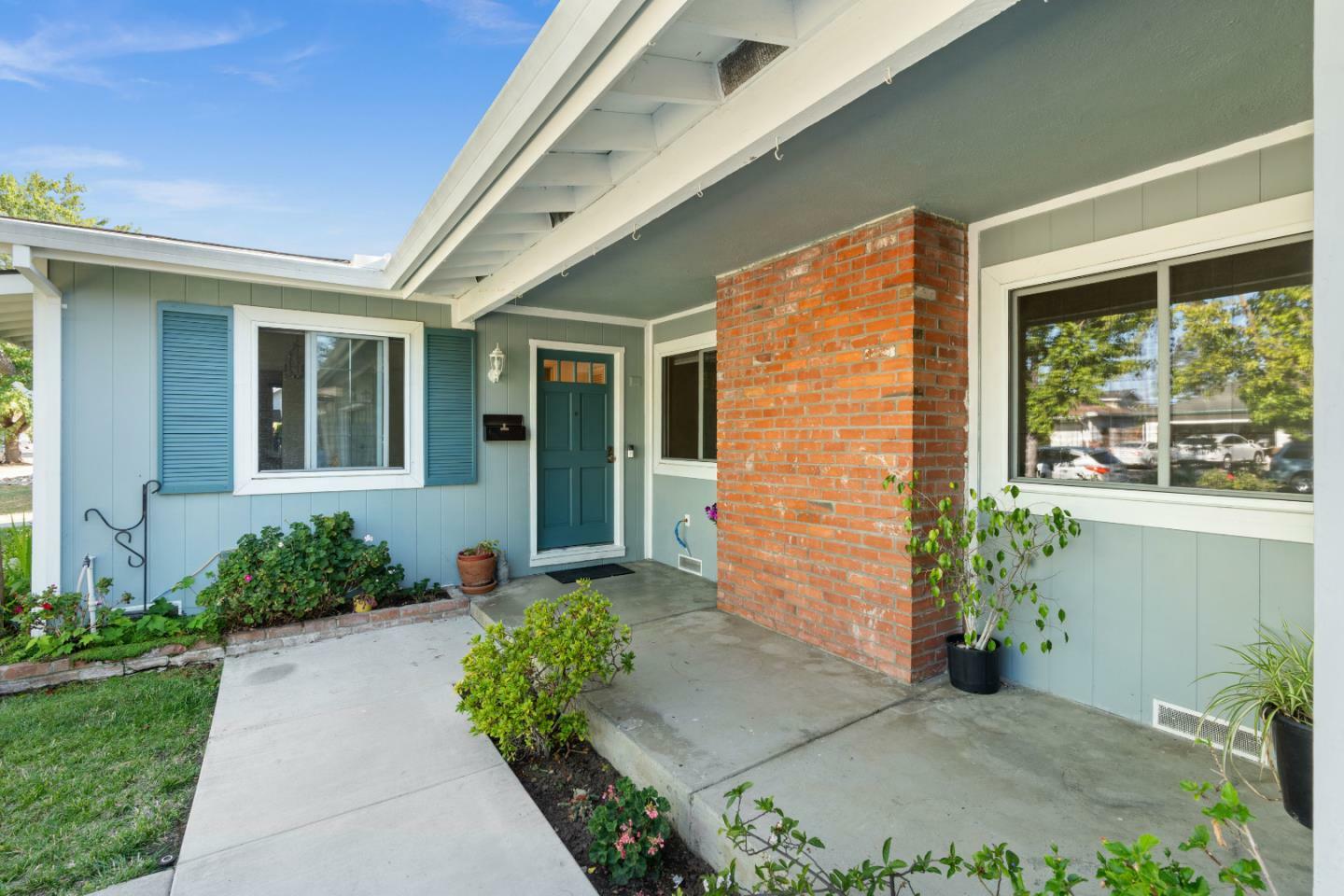 Property Photo: 1607 Clarkspur Lane CA 95129