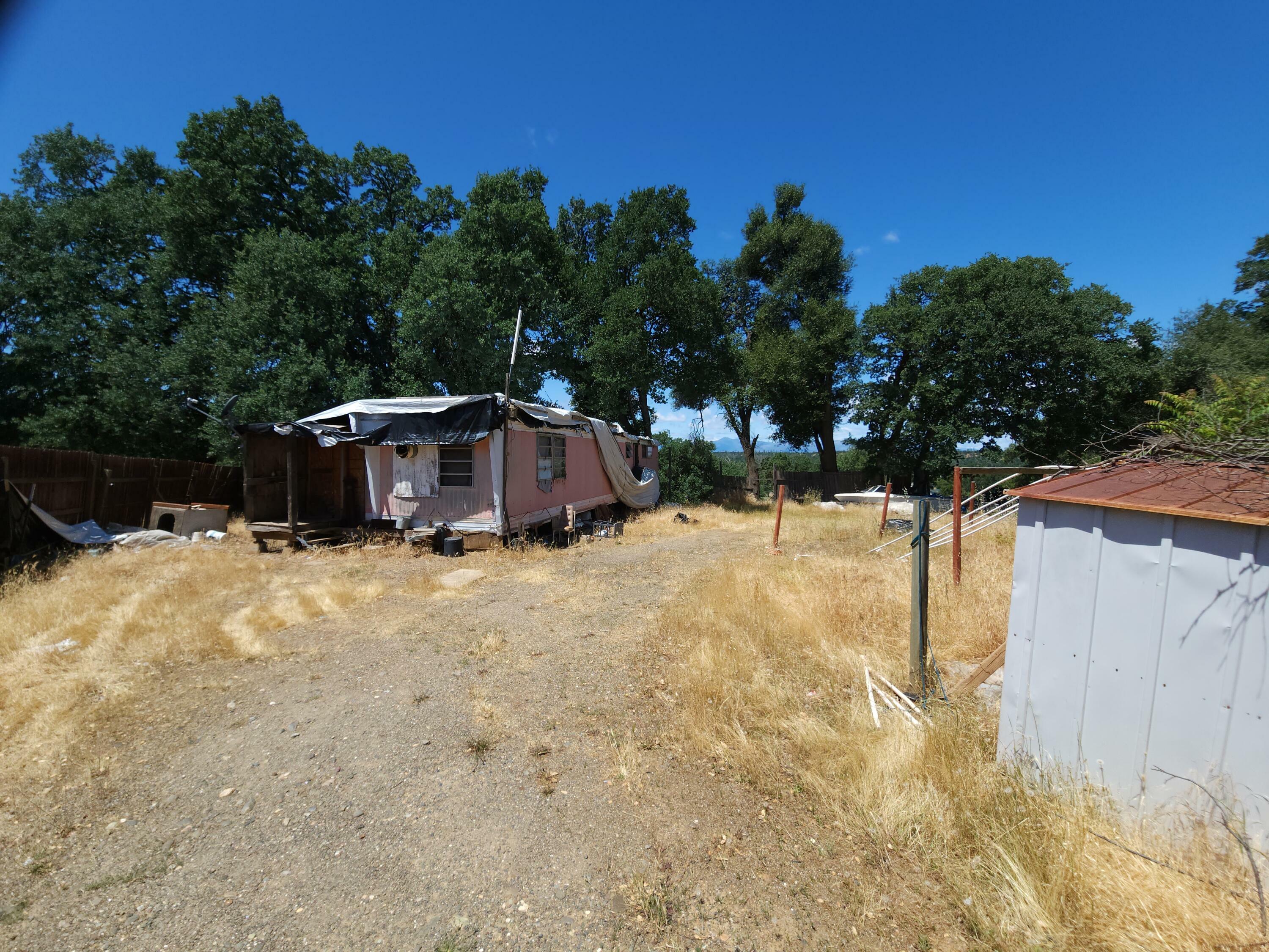 Property Photo: 18605 Del Norte Drive CA 96022