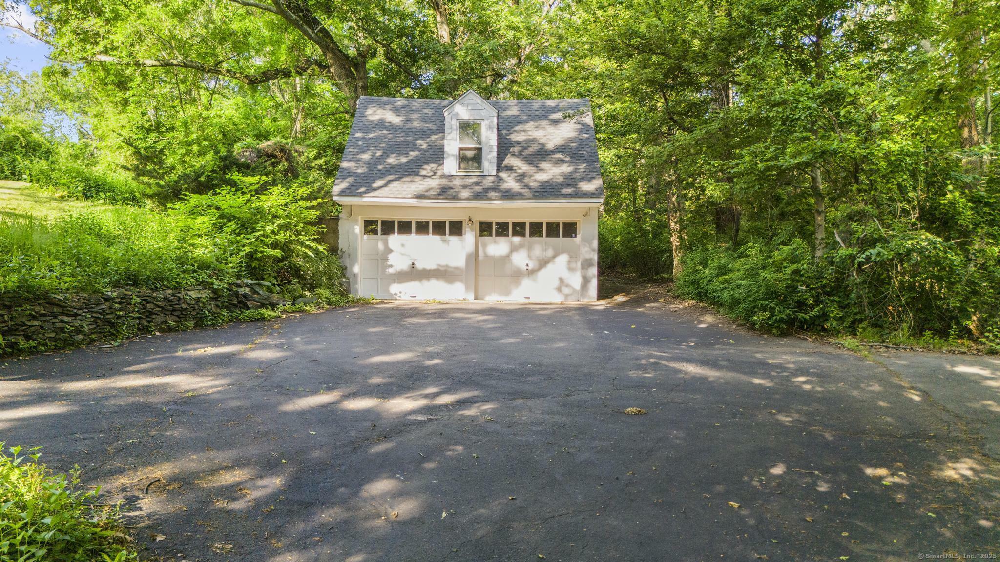 Property Photo: 516 Savin Avenue CT 06516