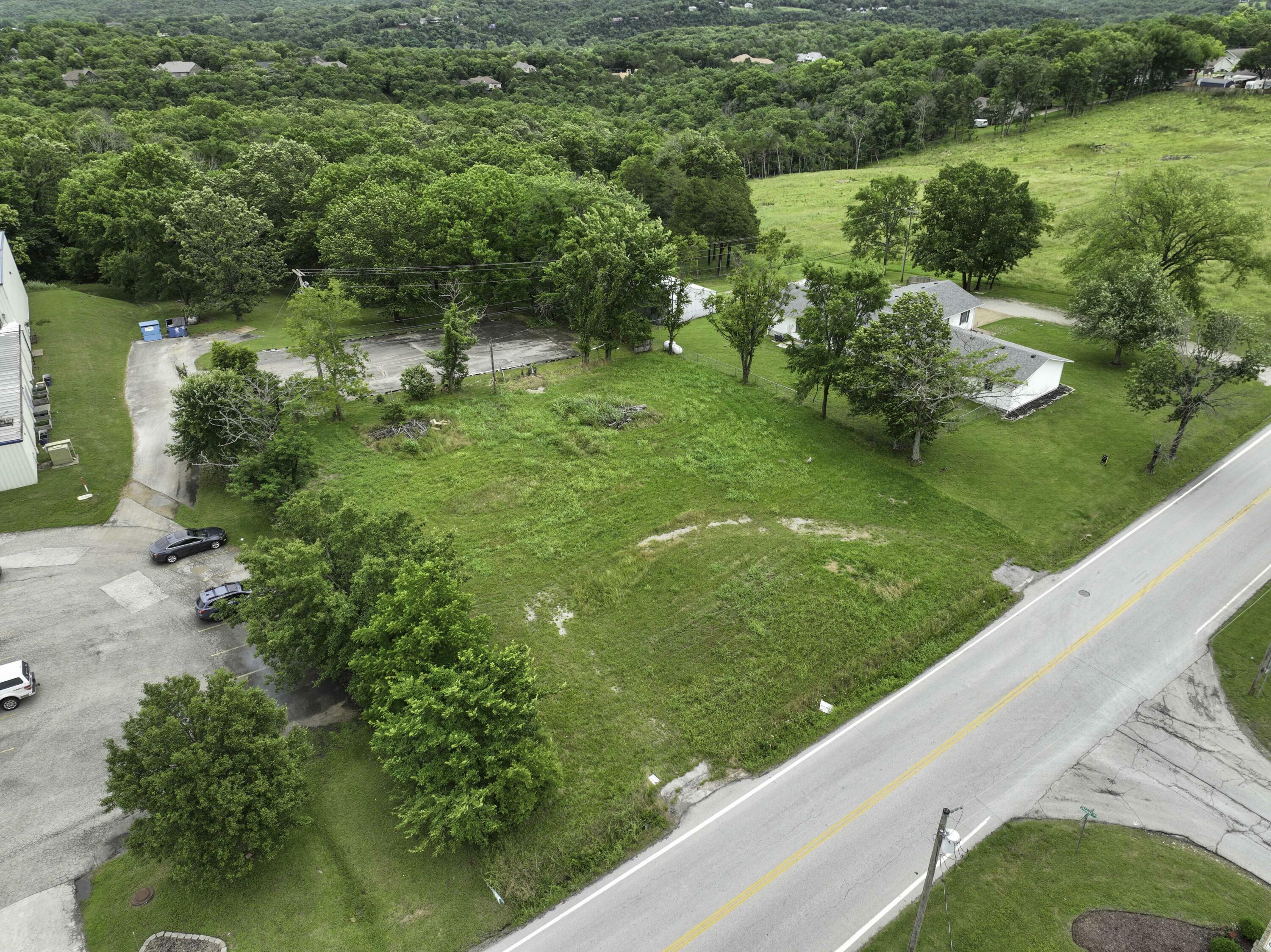 1420 Bee Creek Road  Branson MO 65616 photo