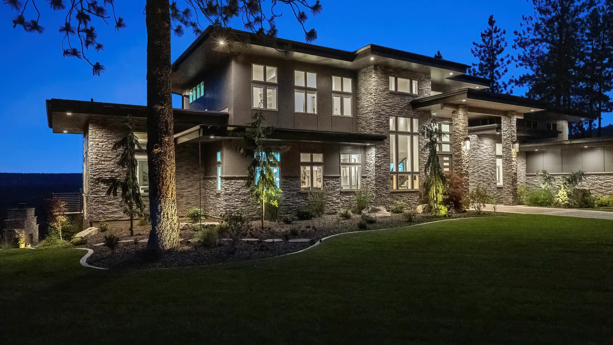 13903 N Riverbluff Ln  Spokane WA 99208 photo