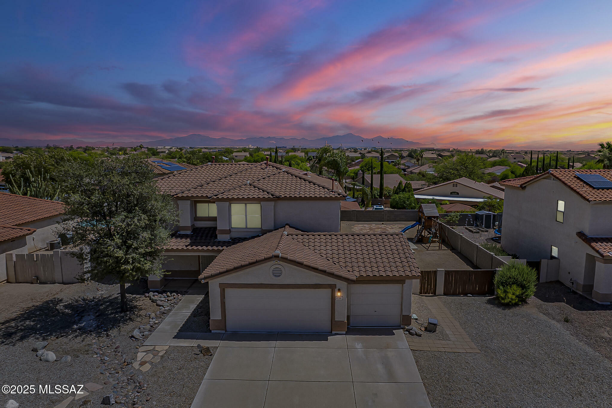 Property Photo: 8746 E Semple Street AZ 85747