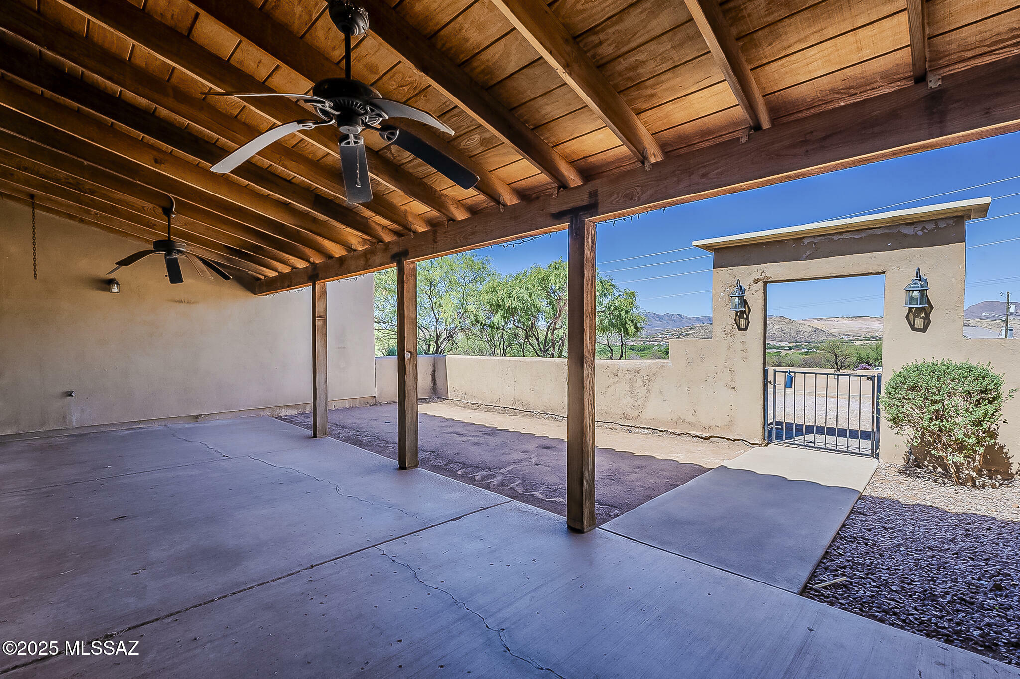 Property Photo:  1503 Camino Bacalao  AZ 85648 