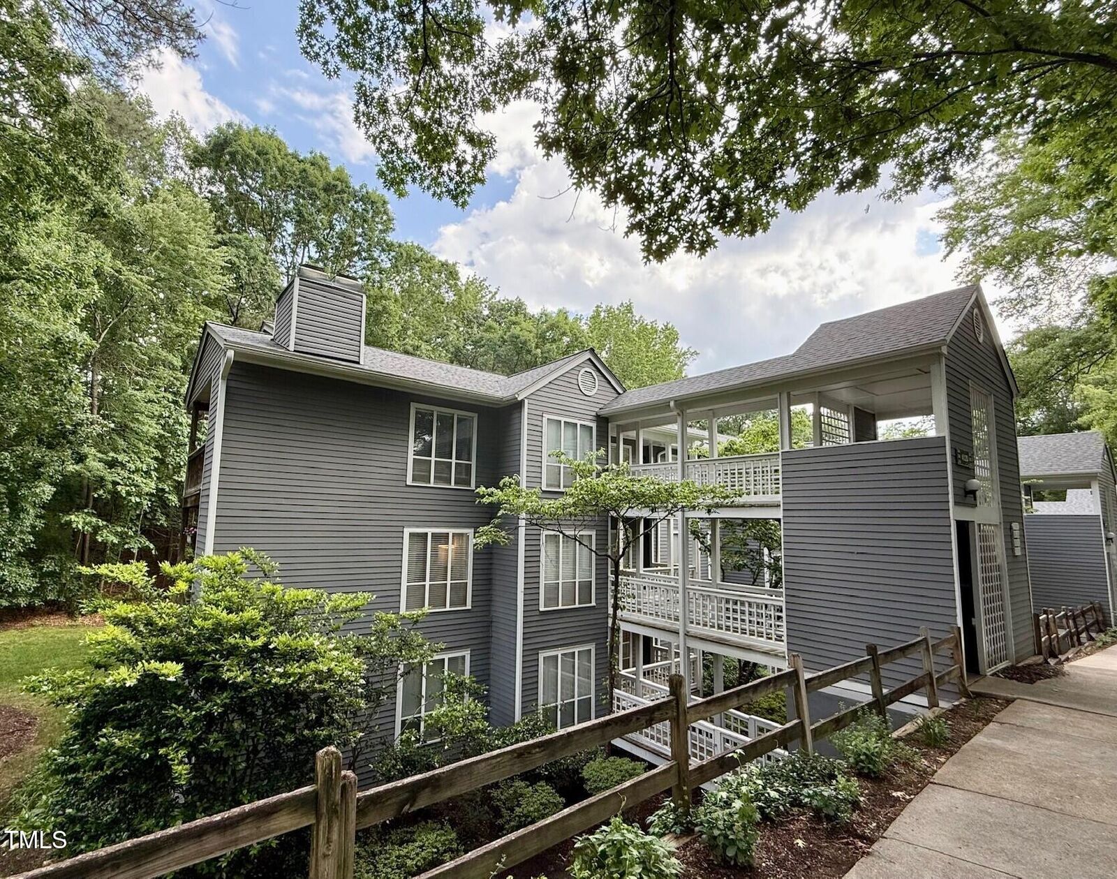 Property Photo:  4120 Sedgewood Drive 106  NC 27612 