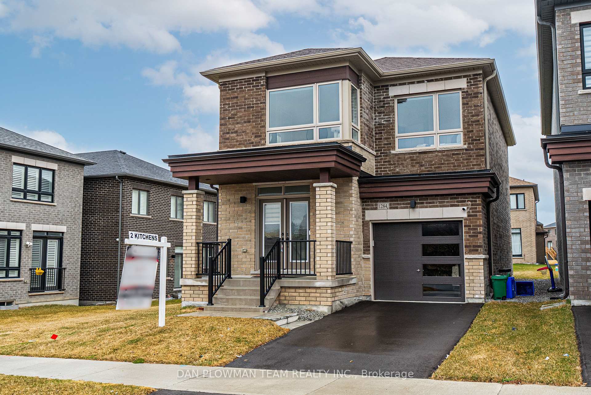 Property Photo: 1284 Klondike Drive ON L1H 8L7