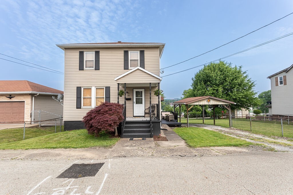Property Photo: 124 Clarendon Avenue PA 15401