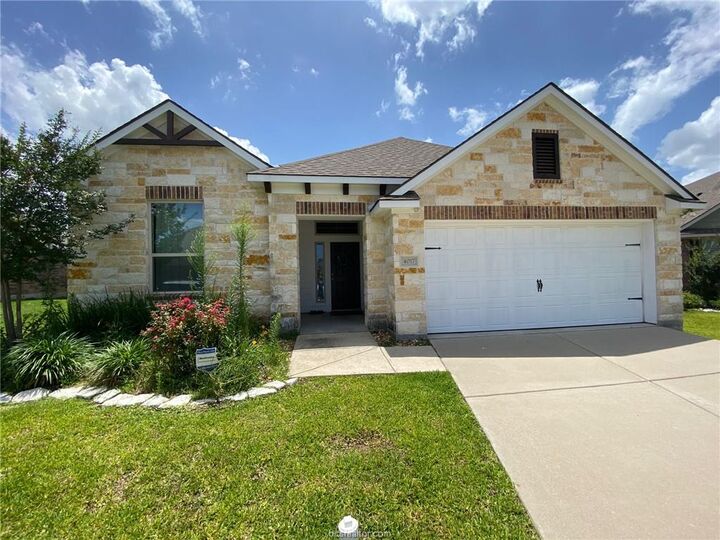 Property Photo: 4017 Dunlap Loop TX 77845