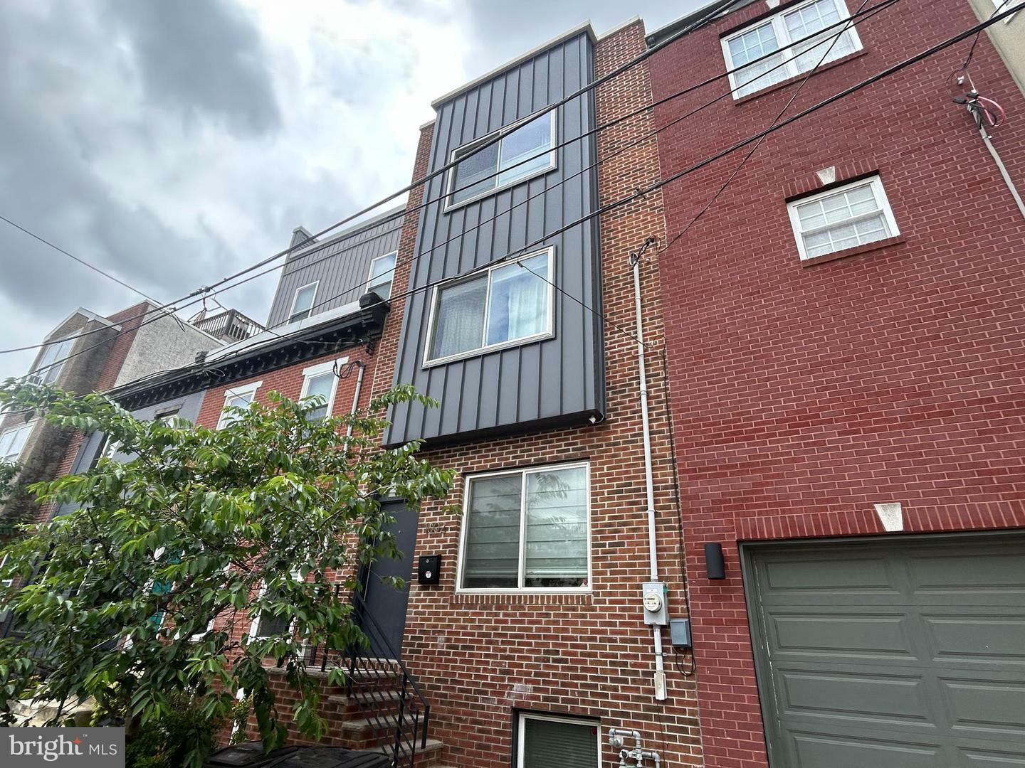 1002 S Colorado Street  Philadelphia PA 19146 photo