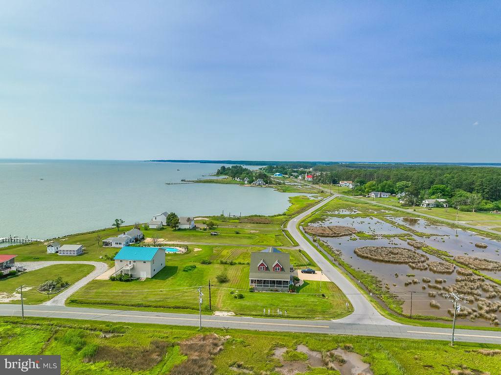 Property Photo: 2576 Hoopers Island Road MD 21634