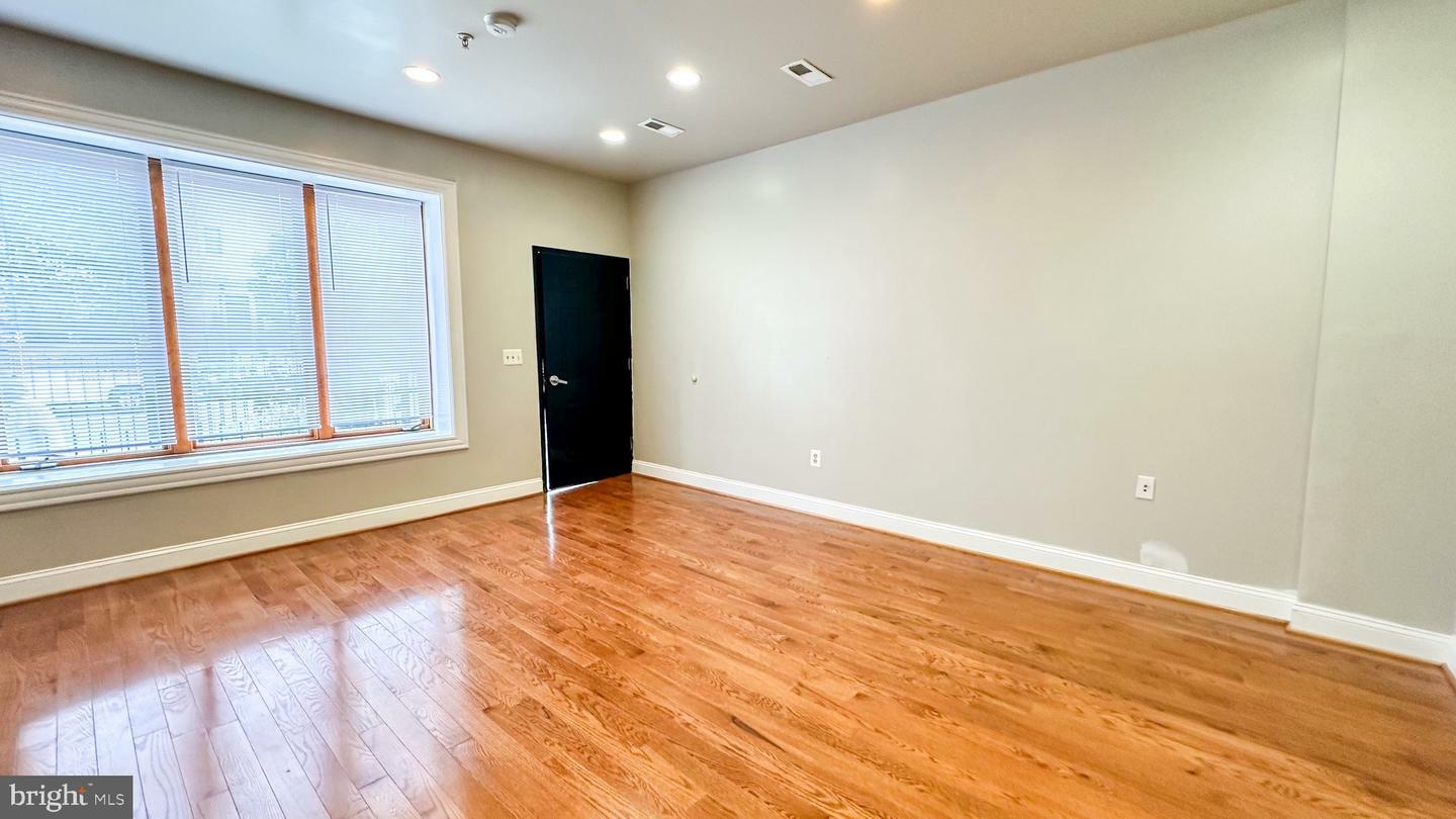 Property Photo: 3408 Sherman Avenue NW 101 DC 20010