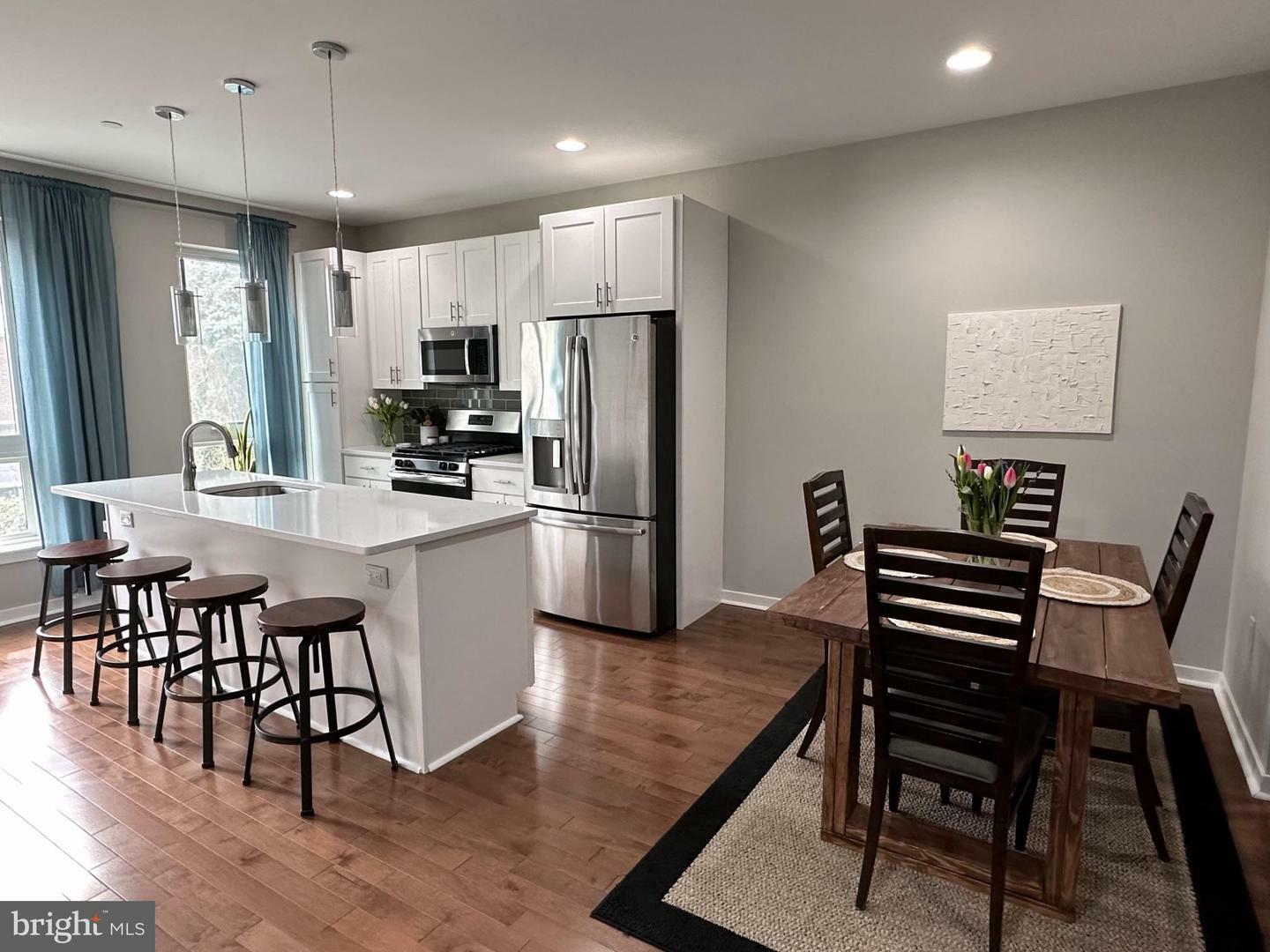 3831 Terrace H  Philadelphia PA 19128 photo