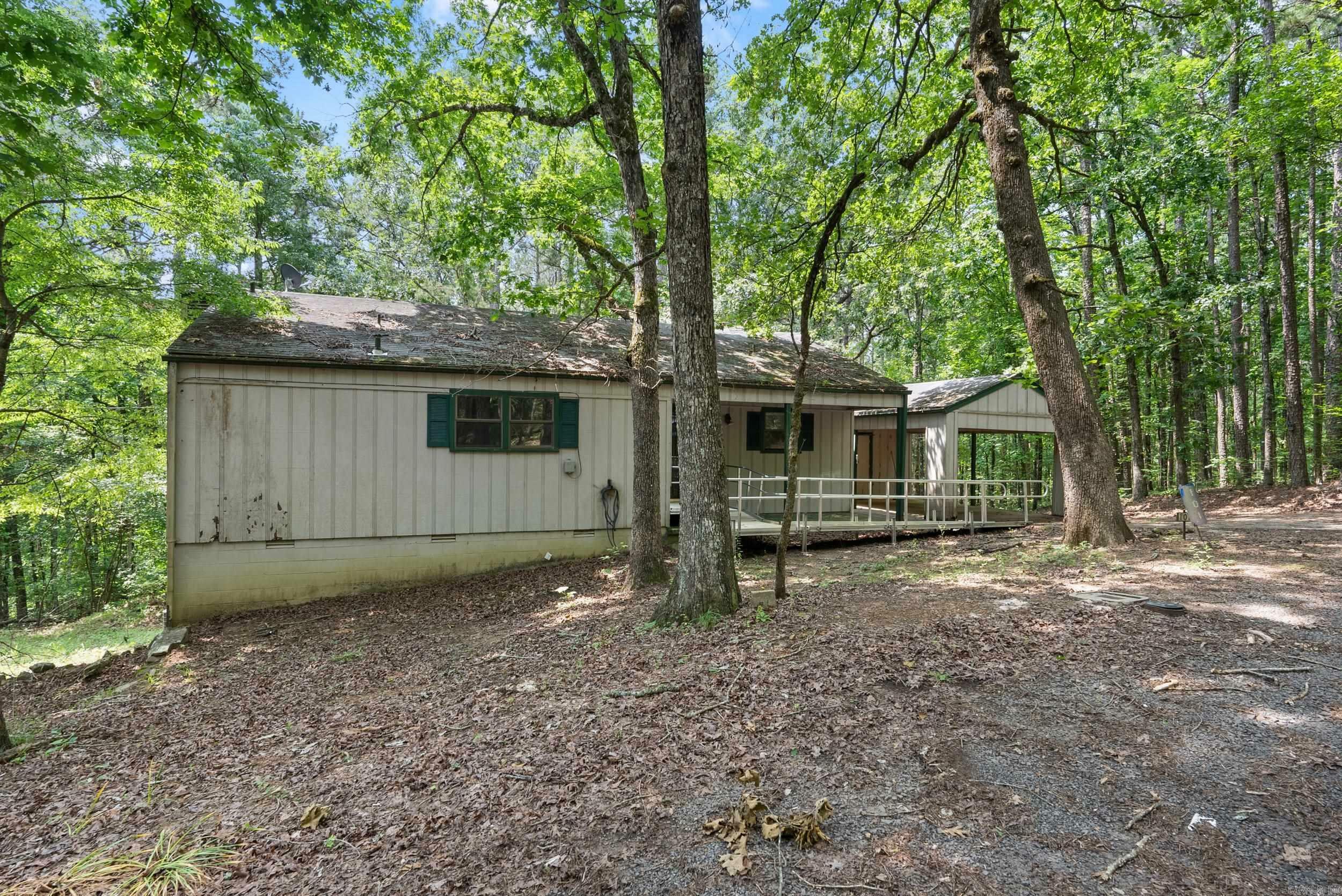Property Photo:  101 Winchester Ct.  AR 72088 
